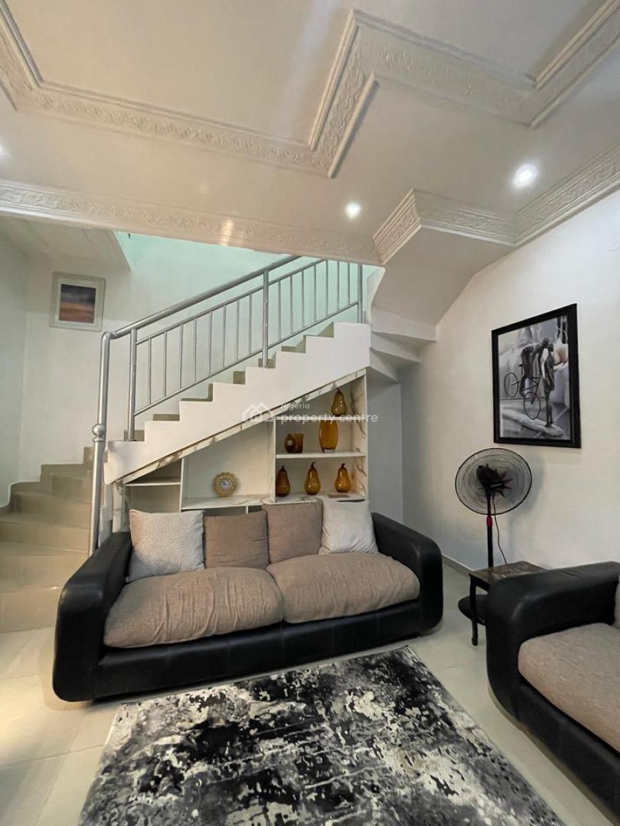 Fully Furnished  Luxury 2 and 3 Bedroom Apartment, Lekki, Lagos, Flat / Apartment Short Let