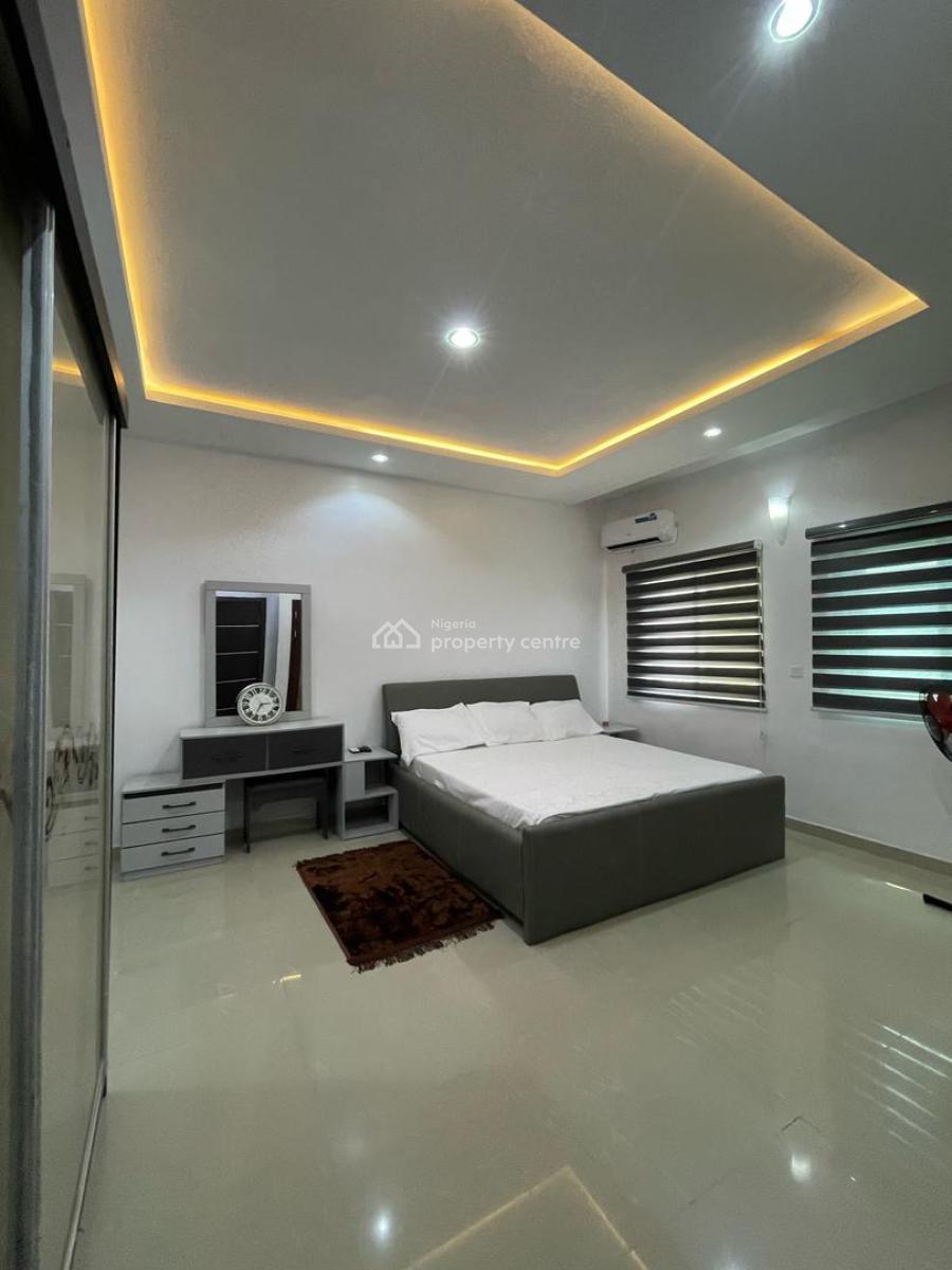 Fully Furnished  Luxury 2 and 3 Bedroom Apartment, Lekki, Lagos, Flat / Apartment Short Let