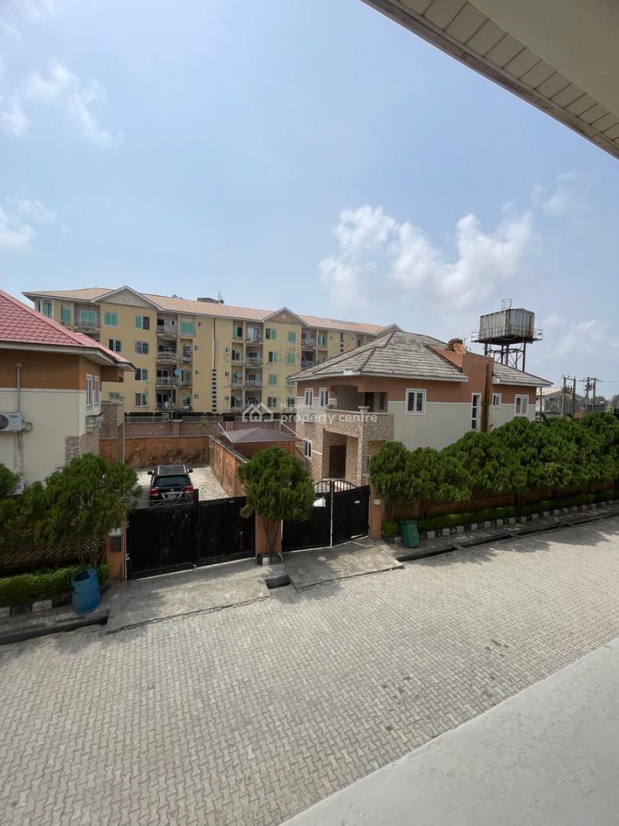 Fully Furnished  Luxury 2 and 3 Bedroom Apartment, Lekki, Lagos, Flat / Apartment Short Let