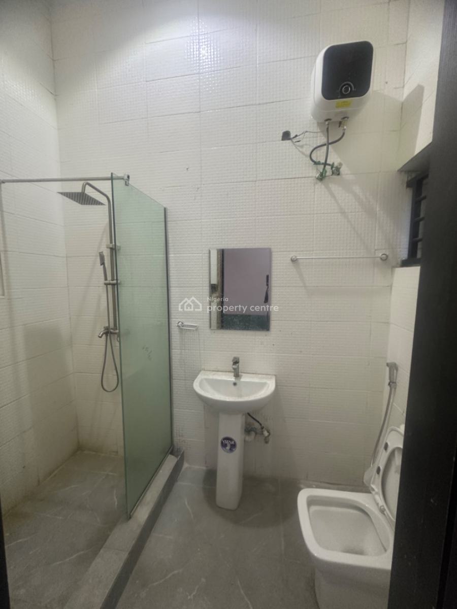 Lovely 4 Bedroom Semi Detached Duplex Wt Bq, Lekki Phase 1, Lekki, Lagos, Semi-detached Duplex for Rent