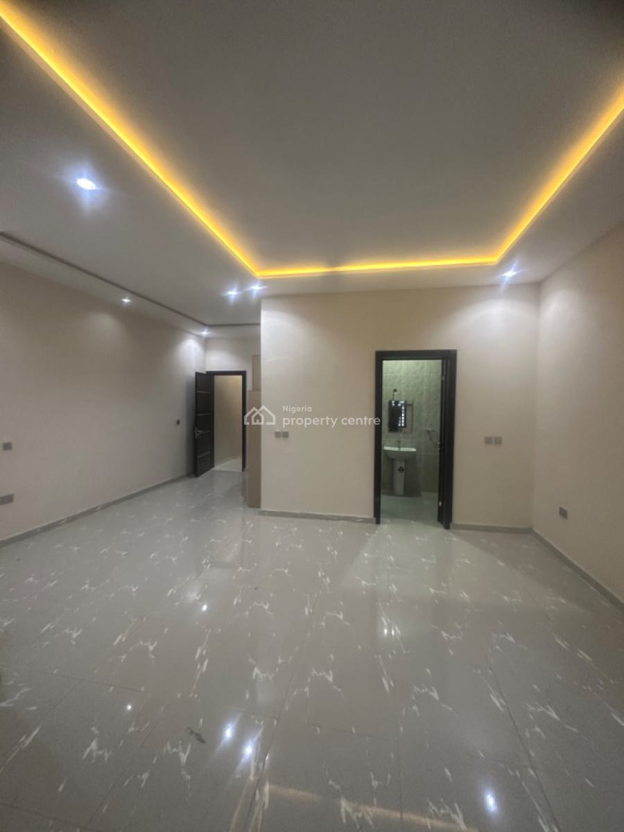 Lovely 4 Bedroom Semi Detached Duplex Wt Bq, Lekki Phase 1, Lekki, Lagos, Semi-detached Duplex for Rent