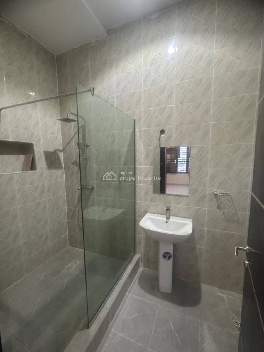 Lovely 4 Bedroom Semi Detached Duplex Wt Bq, Lekki Phase 1, Lekki, Lagos, Semi-detached Duplex for Rent