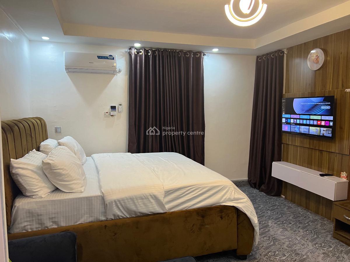 Luxurious and Good Furnished 3 Bedroom Apartment, Lekki, Lagos, Flat / Apartment for Sale