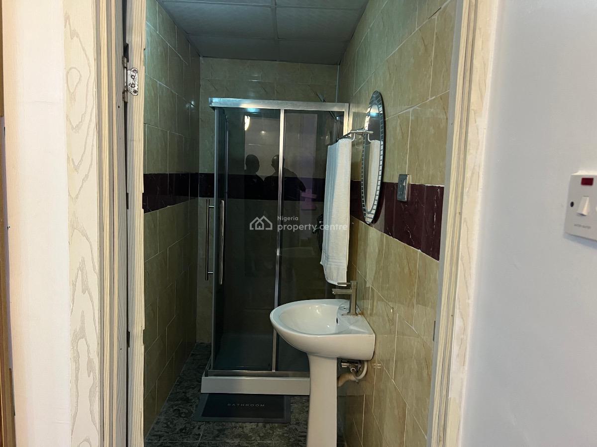 Luxurious and Good Furnished 3 Bedroom Apartment, Lekki, Lagos, Flat / Apartment for Sale