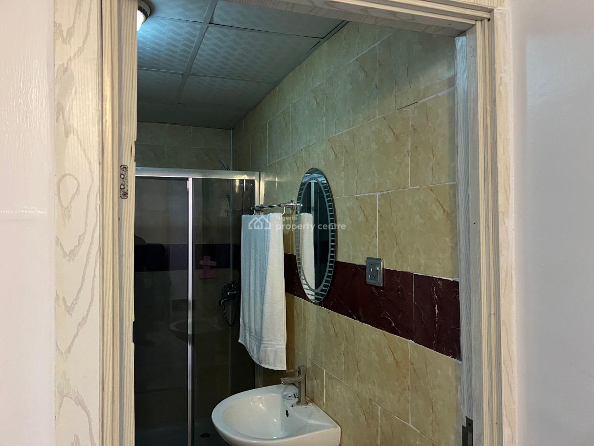 Luxurious and Good Furnished 3 Bedroom Apartment, Lekki, Lagos, Flat / Apartment for Sale