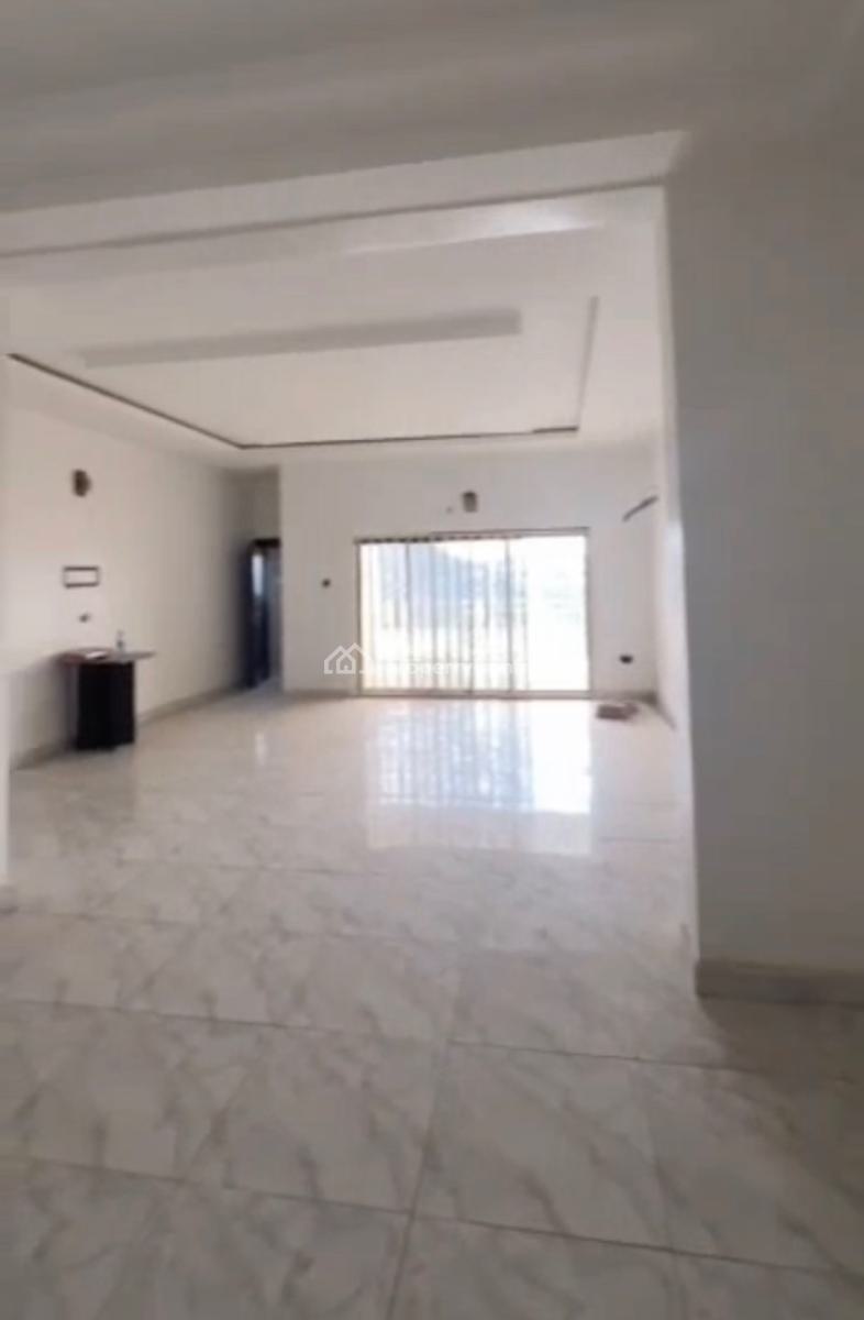 Super Clean Spacious 3 Bedroom Flat, Ground Floor, Jahi Gilmore( Tarred Rd), Jahi, Abuja, Flat / Apartment for Rent
