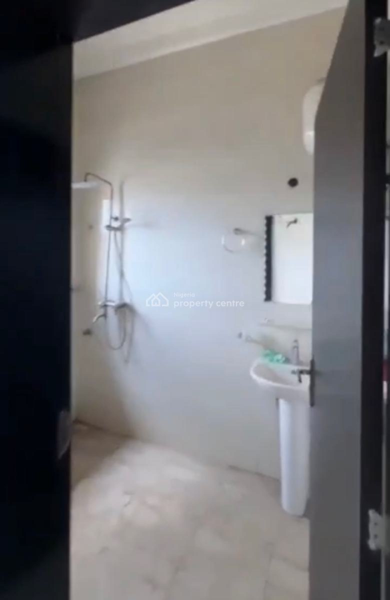 Super Clean Spacious 3 Bedroom Flat, Ground Floor, Jahi Gilmore( Tarred Rd), Jahi, Abuja, Flat / Apartment for Rent