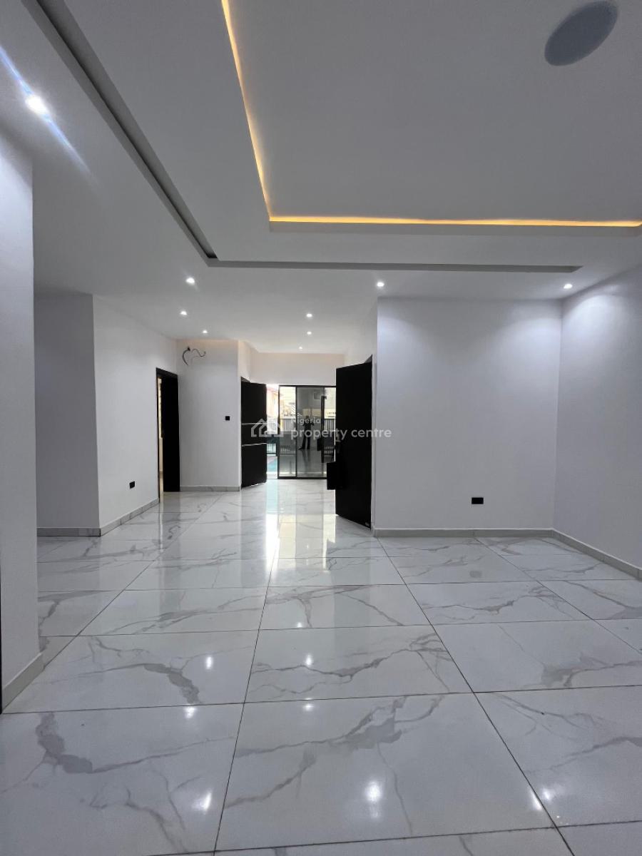 Beautiful 3 Bedroom Apartment with Elevator Suitable for Airbnb, Lekki Phase 1, Lekki, Lagos, Flat / Apartment for Sale