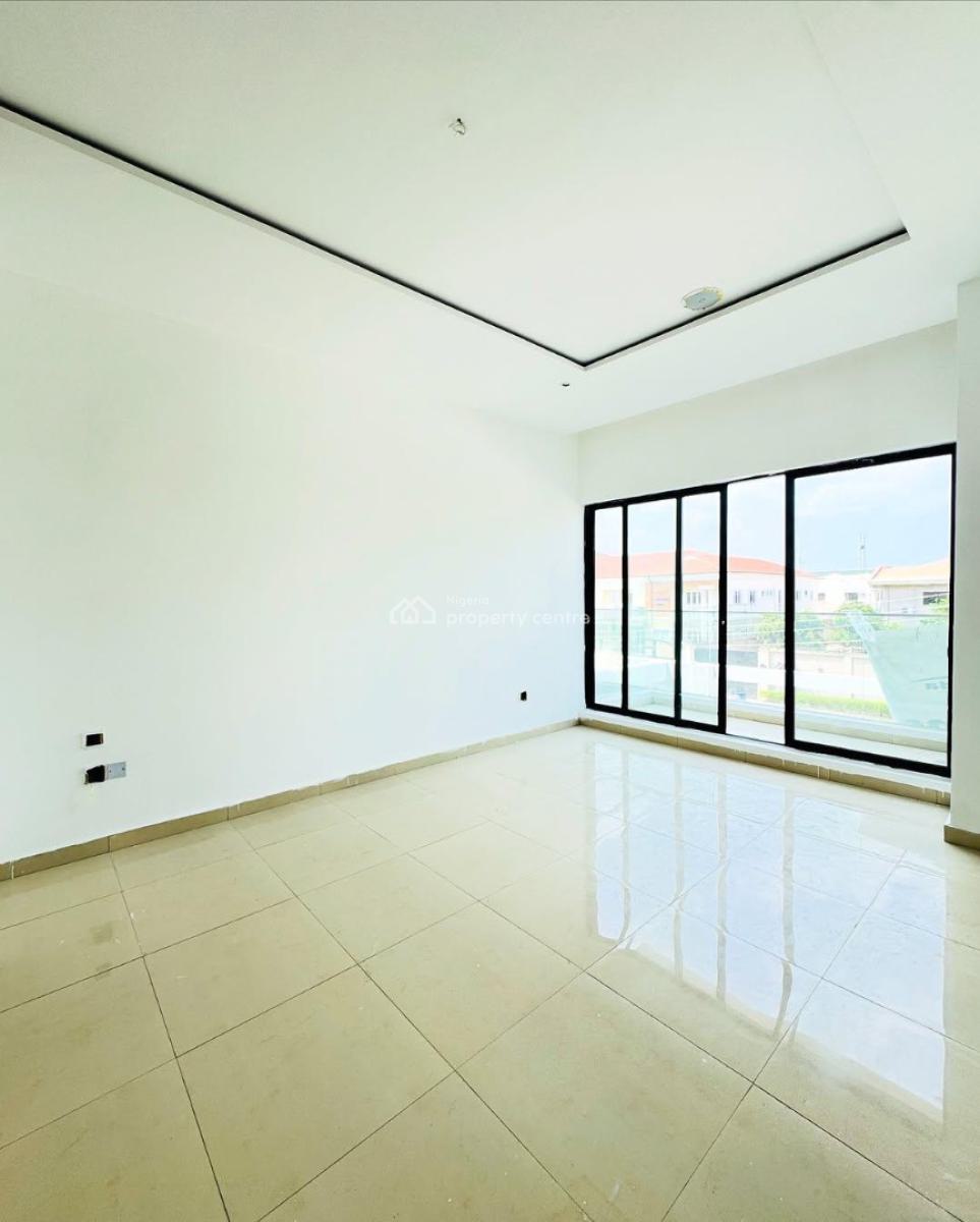 Luxurious 3 Bedroom Apartment with a Pool, Gym and Elevator, Lekki Phase 1, Lekki, Lagos, Flat / Apartment for Sale