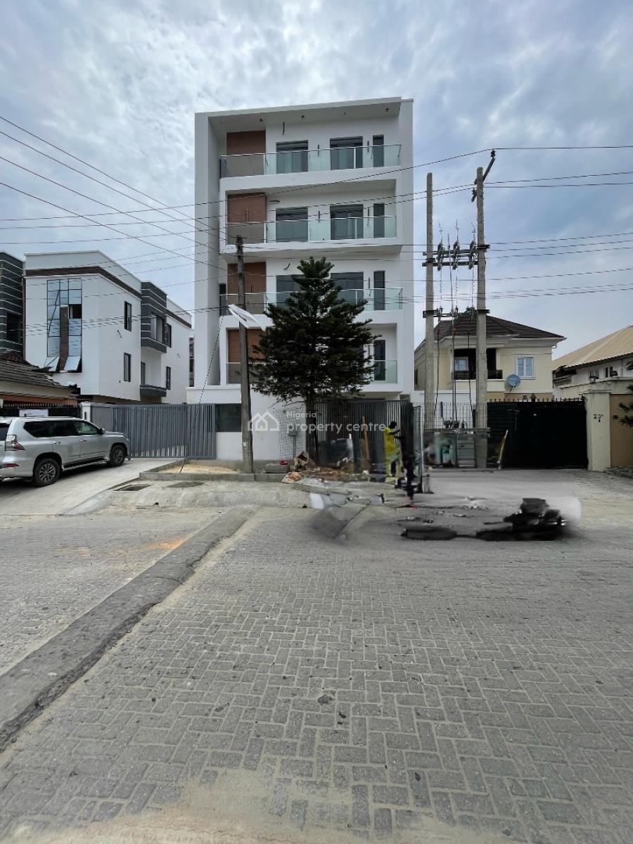 Beautiful 3 Bedroom Apartment, Fully Serviced Apartment Located in a Serene Environment, Lekki Phase 1, Lekki, Lagos, Flat / Apartment for Sale