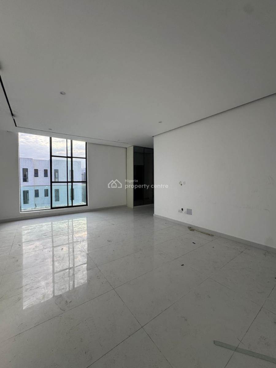 Capacious 4 Bedroom Townhouse with Bq, Communal Pool & Gym., Ikate, Lekki, Lagos, Terraced Duplex for Sale