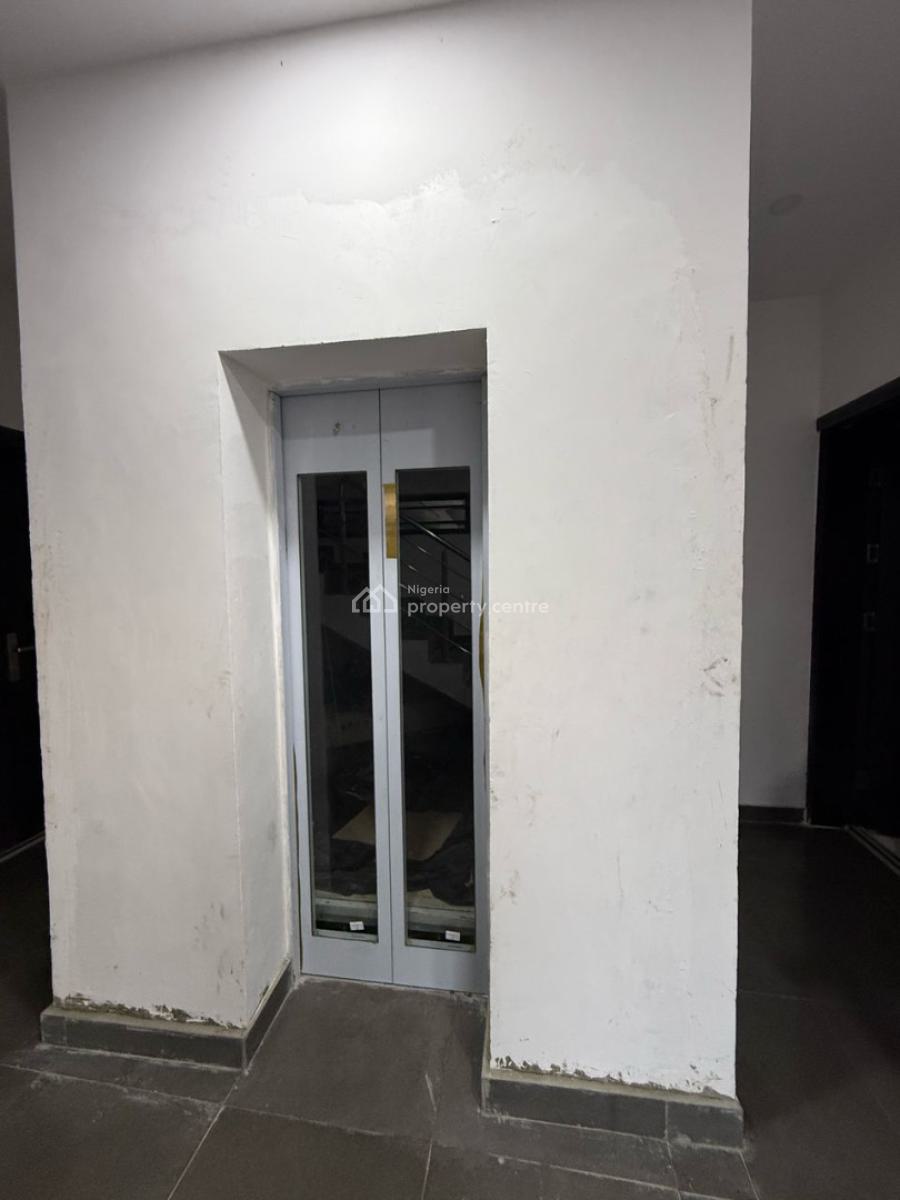 Stunning 2 Bedroom Apartment with All Rooms Ensuite and Spacious, Lekki Phase 1, Lekki, Lagos, Flat / Apartment for Sale
