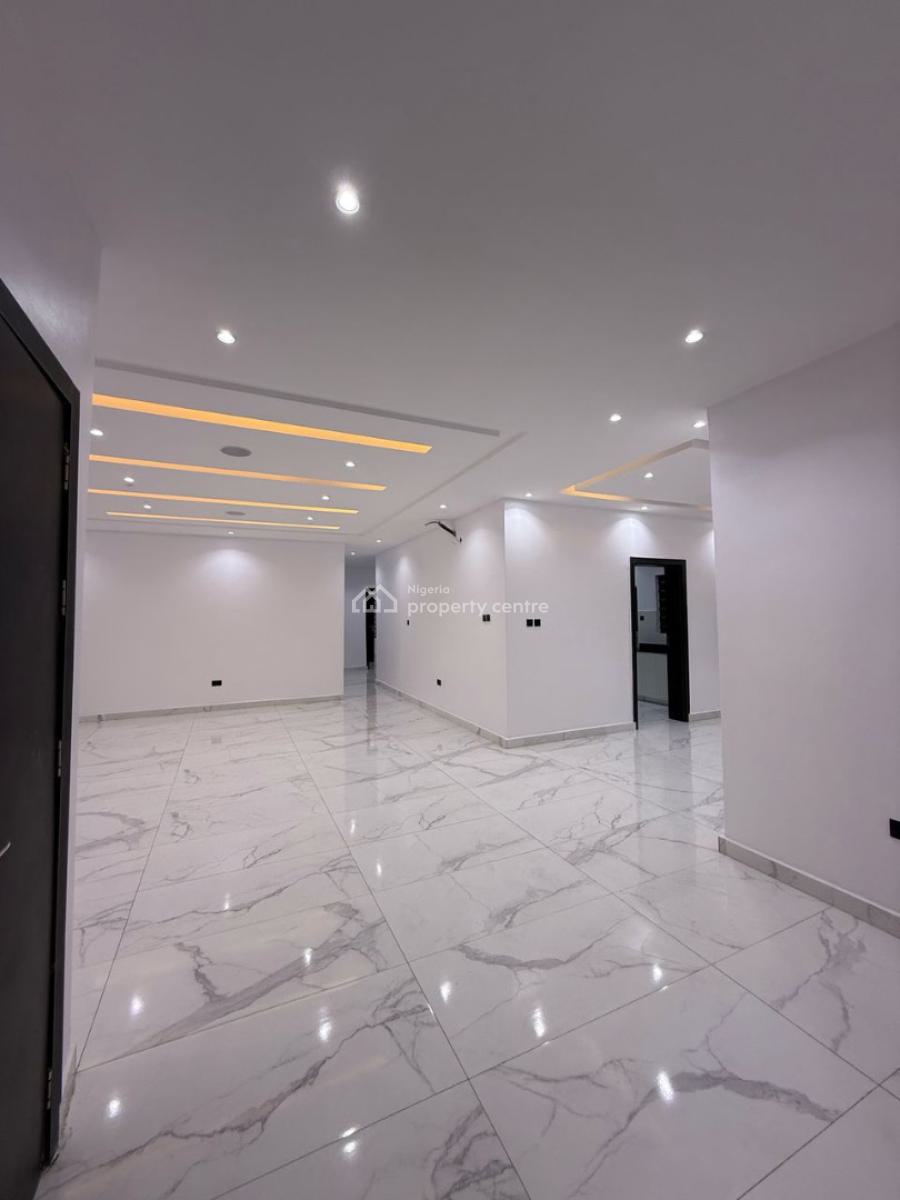Stunning 2 Bedroom Apartment with All Rooms Ensuite and Spacious, Lekki Phase 1, Lekki, Lagos, Flat / Apartment for Sale