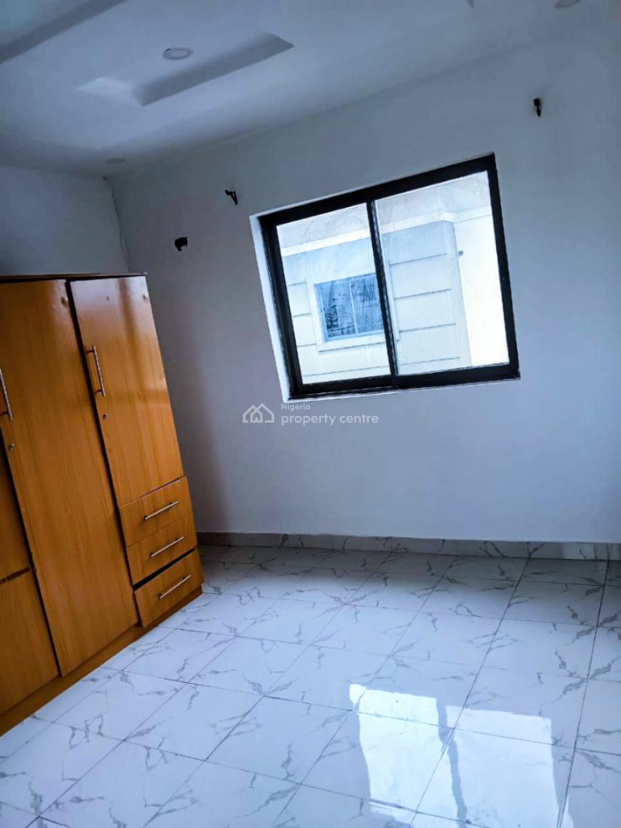 Modern Secured 3 Bedroom Apartment with 24hrs Power Supply, Fara Park Estate, Sangotedo, Ajah, Lagos, Flat / Apartment for Rent