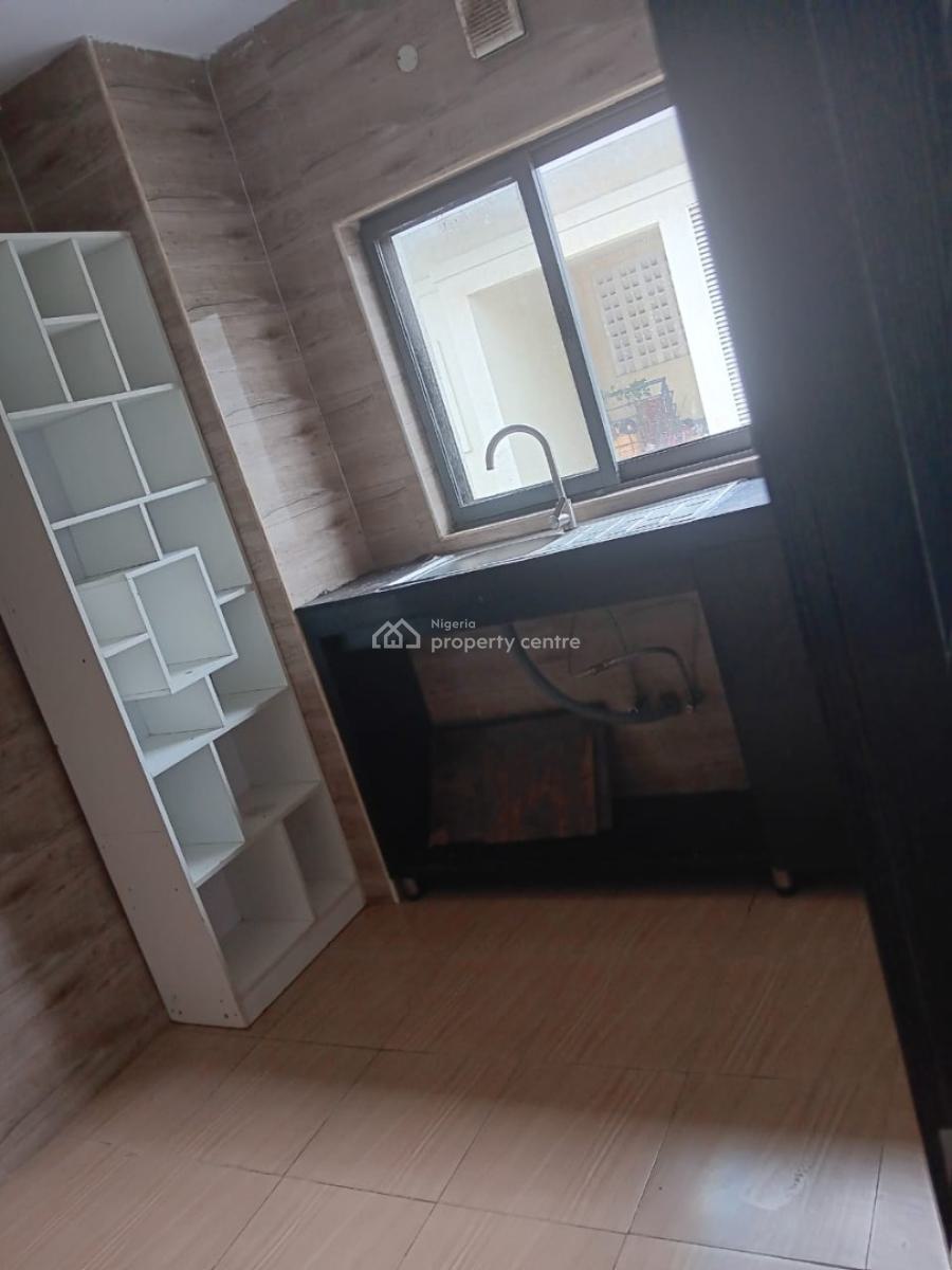 Modern Secured 3 Bedroom Apartment with 24hrs Power Supply, Fara Park Estate, Sangotedo, Ajah, Lagos, Flat / Apartment for Rent