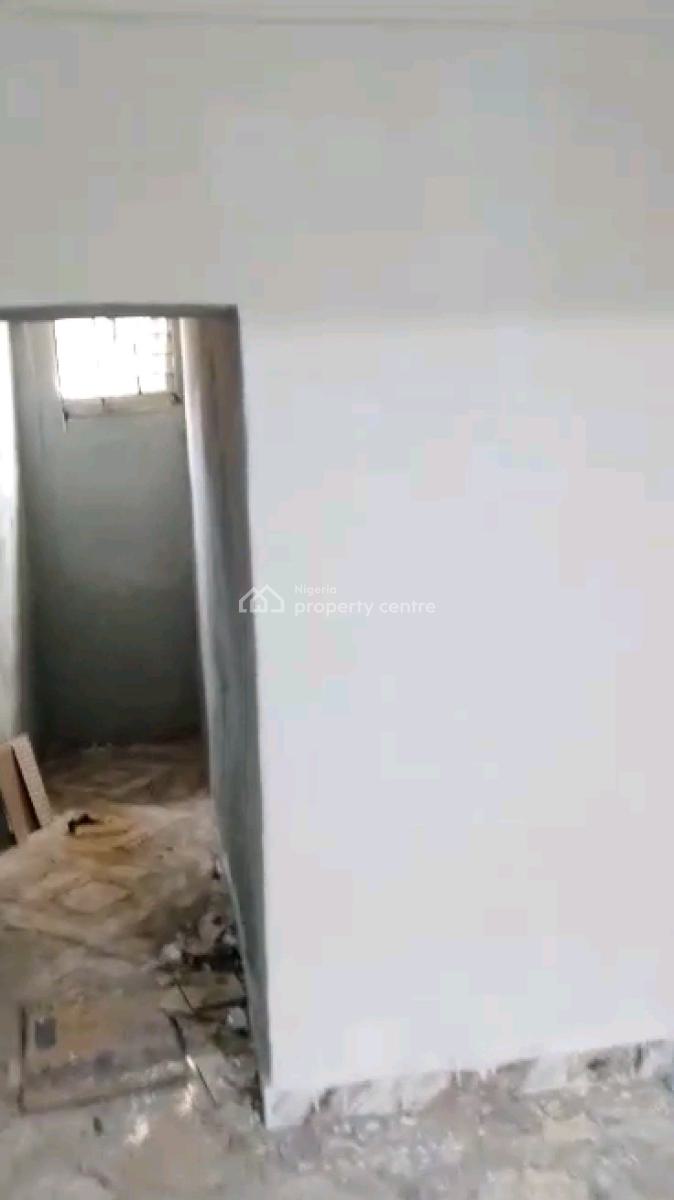 Newly Renovated Mini Flat, Tejuosho Road, Ojuelegba, Surulere, Lagos, Mini Flat (room and Parlour) for Rent