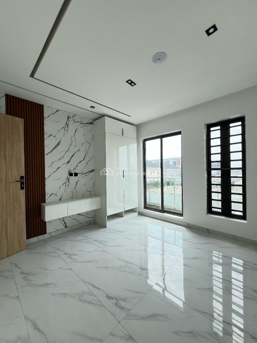 Contemporary 2 Bedroom Apartment with Swimming Pool, Gym and Elevator, Ikate Elegushi, Lekki, Lagos, Flat / Apartment for Sale
