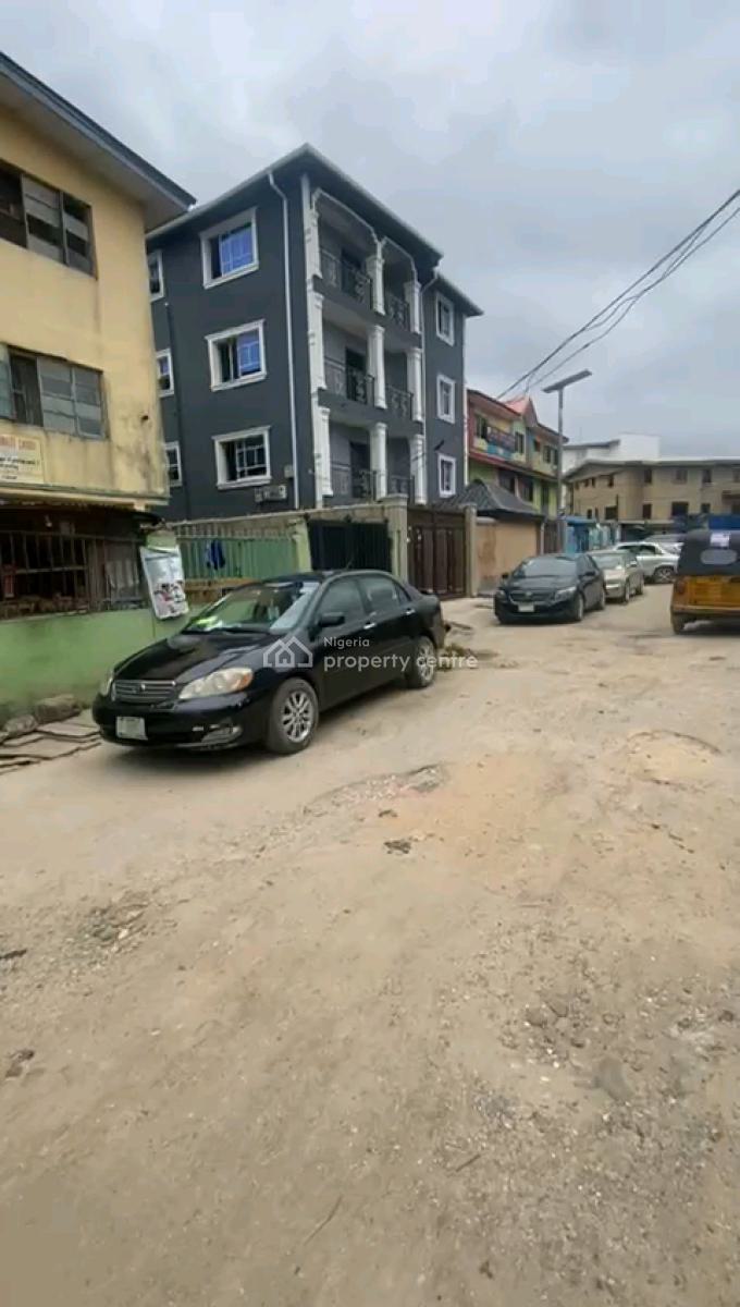 6 Units of 3-bedroom Flats - Potential for Renovation, Ijagbemi Street, Pedro, Gbagada, Lagos, Block of Flats for Sale