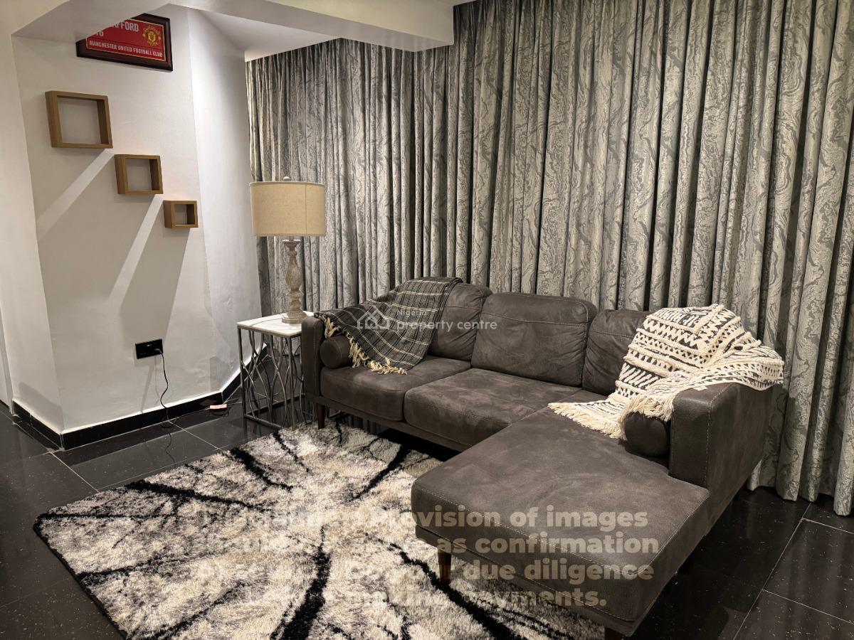 One (1) Bedroom Apartment with Mini Bar, Few Minutes Drive to Banana Island, Ikoyi, Lagos, Flat / Apartment Short Let