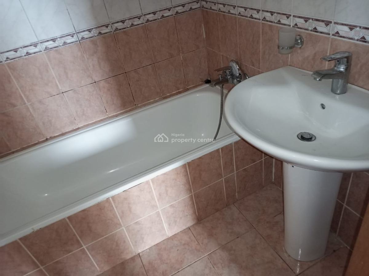 3 Bedroom Flat with a Room Bou Quater, Gerald, Old Ikoyi, Ikoyi, Lagos, Flat / Apartment for Rent