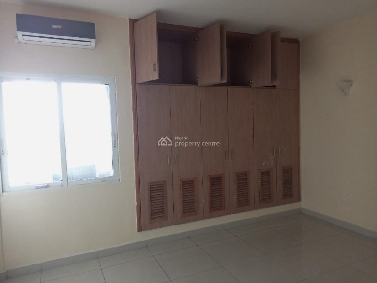 3 Bedroom Flat with a Room Bou Quater, Gerald, Old Ikoyi, Ikoyi, Lagos, Flat / Apartment for Rent