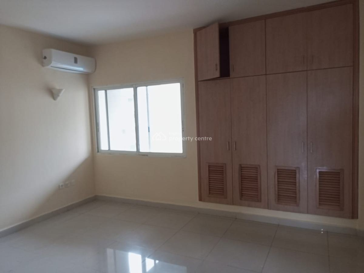3 Bedroom Flat with a Room Bou Quater, Gerald, Old Ikoyi, Ikoyi, Lagos, Flat / Apartment for Rent
