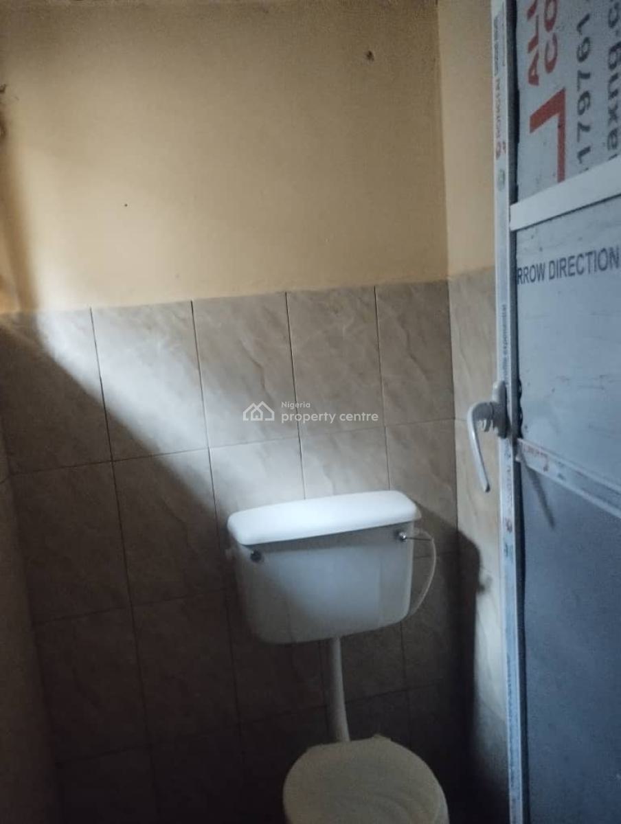 Spacious 2bedroom, Dogongada Community Behind Efab Estate Lokogoma, Lokogoma District, Abuja, Terraced Bungalow for Rent