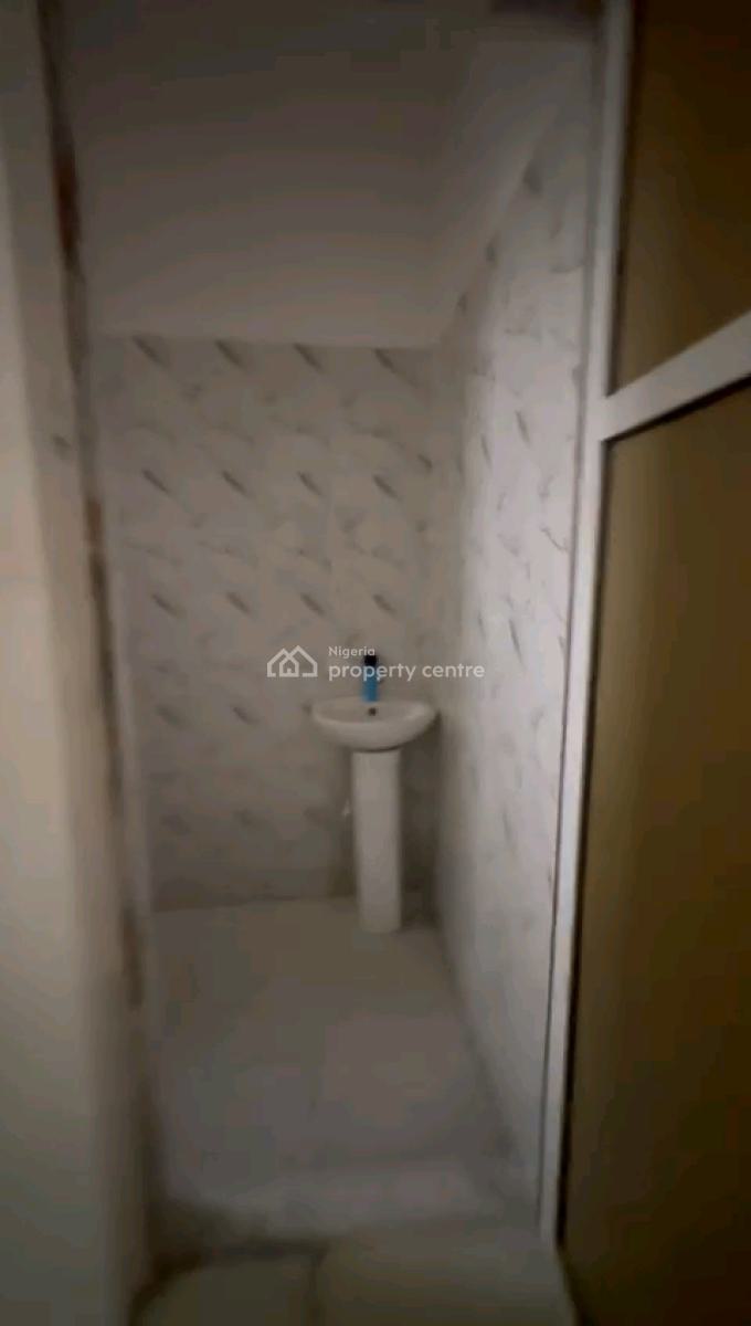 a Standard and Spacious Miniflat, Groundfloor with 2toilets and Bath, Off Pedro Road, Shomolu, Lagos, Mini Flat (room and Parlour) for Rent