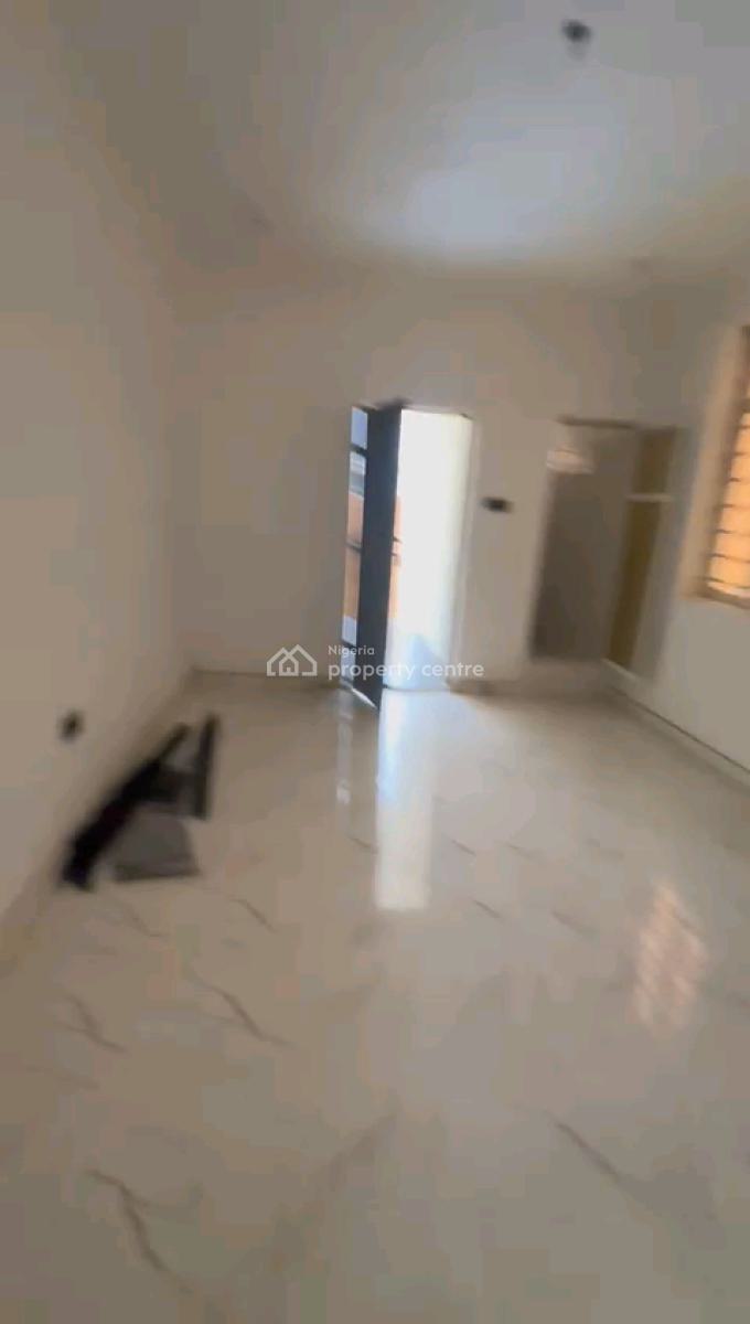 a Standard and Spacious Miniflat, Groundfloor with 2toilets and Bath, Off Pedro Road, Shomolu, Lagos, Mini Flat (room and Parlour) for Rent
