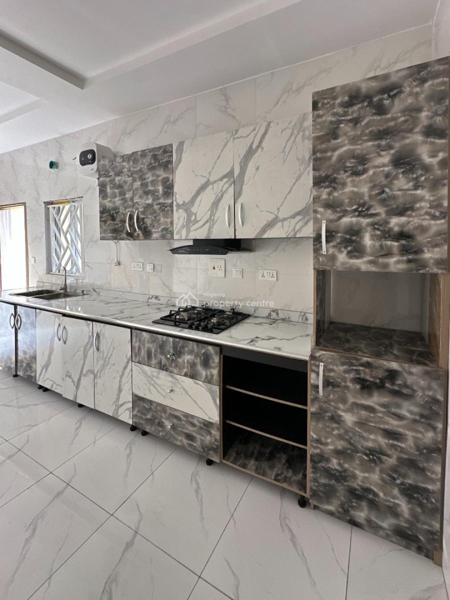 2 Bedroom Apartment, Ajah, Lagos, Flat / Apartment for Sale