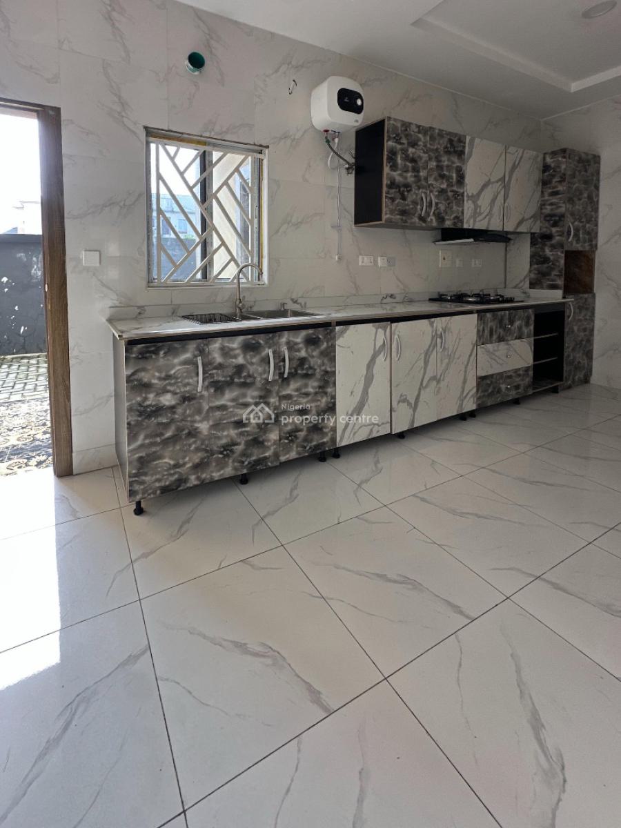 2 Bedroom Apartment, Ajah, Lagos, Flat / Apartment for Sale