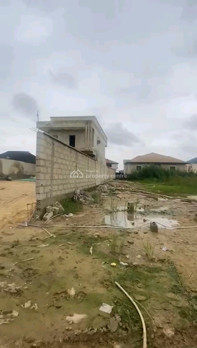 Description: a Bareland Measuring *(672,010 Sqmts)* in a Well Secured, Prince Idris Street, Oworonshoki, Shomolu, Lagos, Mixed-use Land for Sale