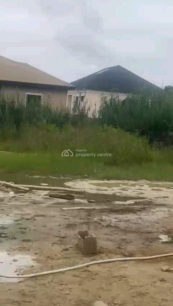 Description: a Bareland Measuring *(672,010 Sqmts)* in a Well Secured, Prince Idris Street, Oworonshoki, Shomolu, Lagos, Mixed-use Land for Sale