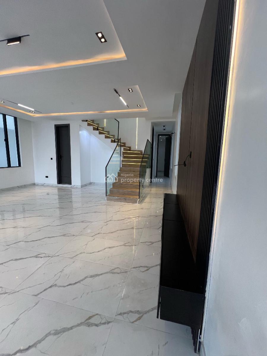 Luxury 5 Bedroom Duplex, Chevron, Lekki, Lagos, Detached Duplex for Sale