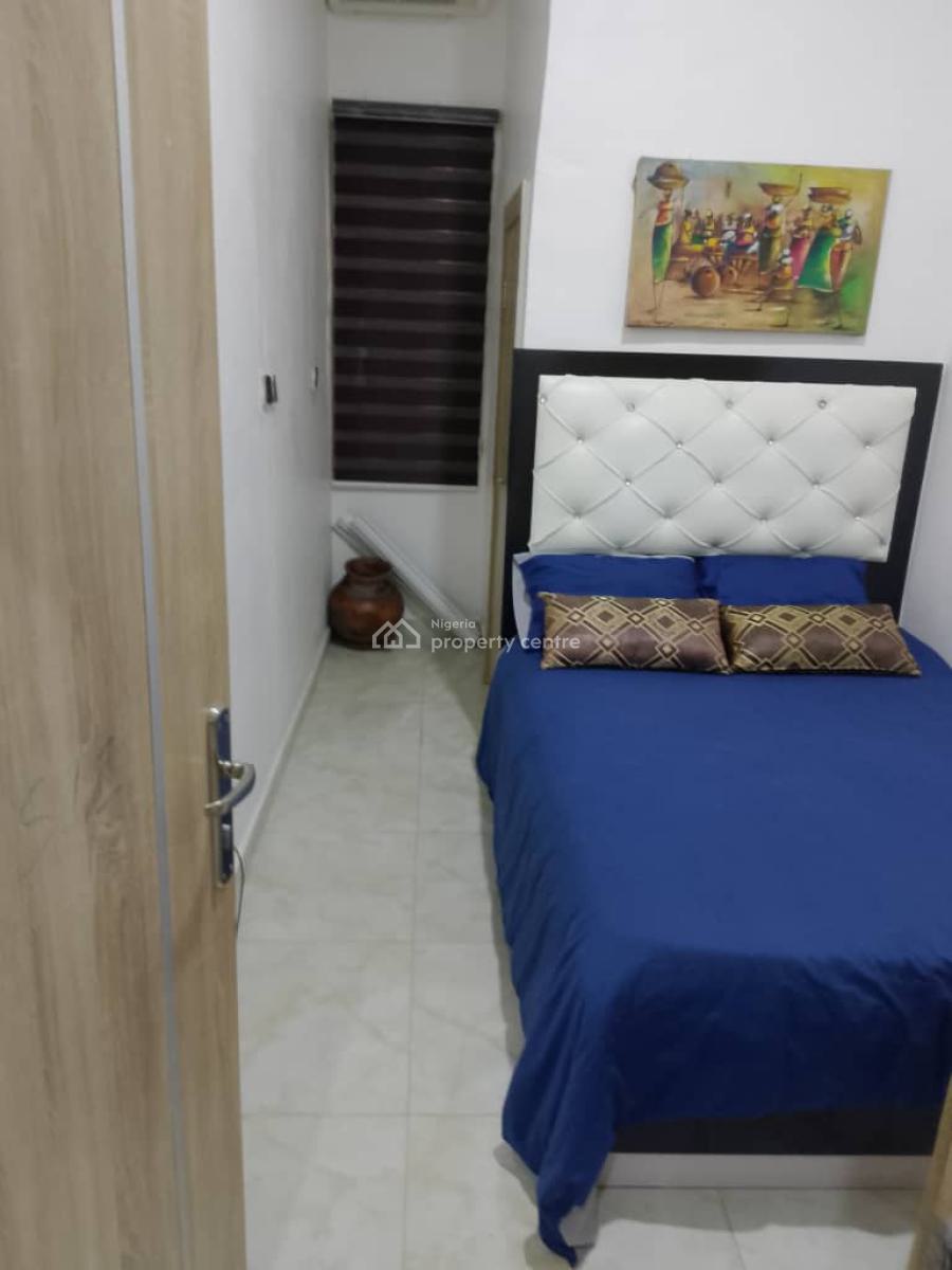 4 Bedroom Terrace Duplex, Vgc, Lekki, Lagos, Semi-detached Duplex for Sale