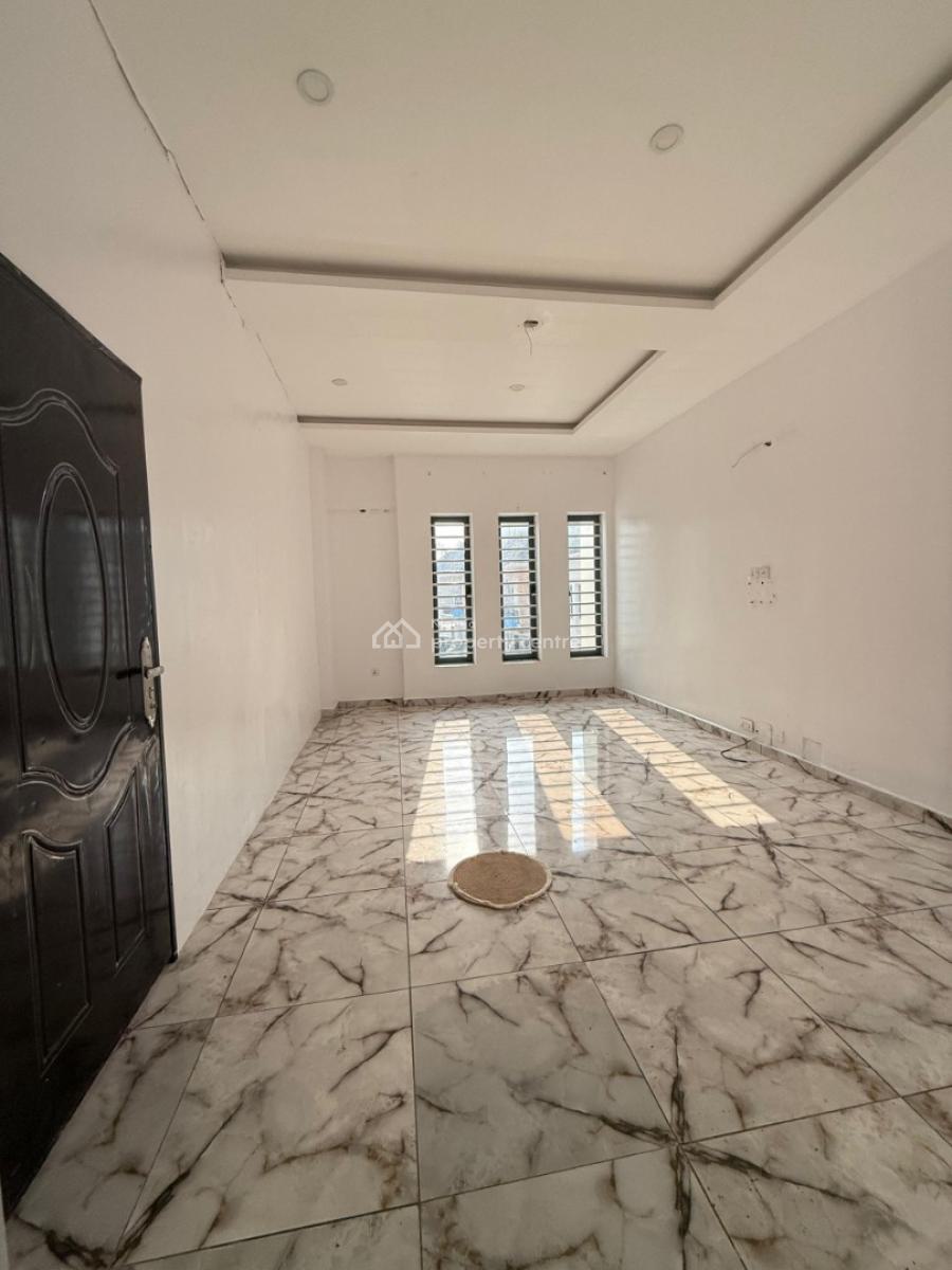 Miniflat with Personal Balcony and Sharing Kitchen with 1 Person, Conservation, Lekki, Lagos, Mini Flat (room and Parlour) for Rent