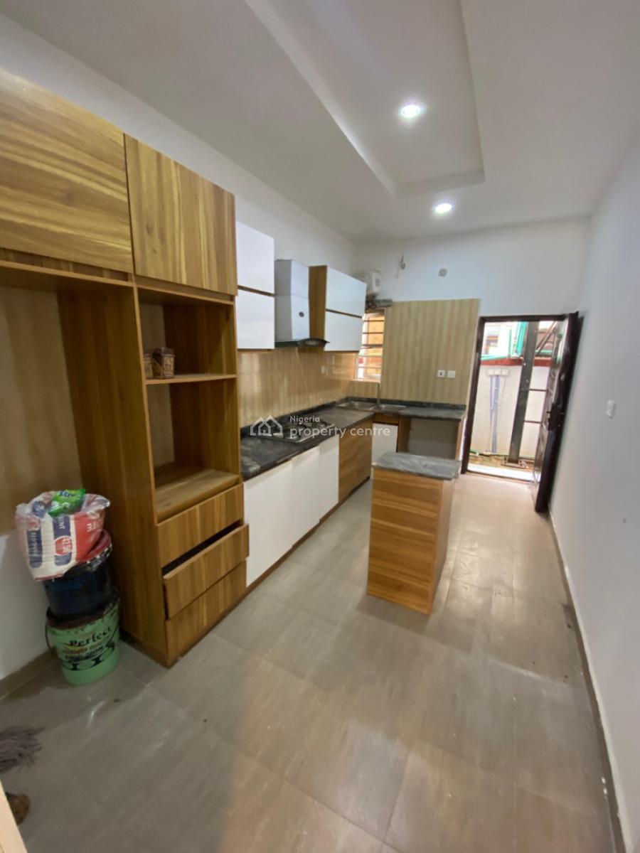 4 Bedroom Terrace Duplex  with Self Compound, Ikota, Lekki, Lagos, Terraced Duplex for Rent
