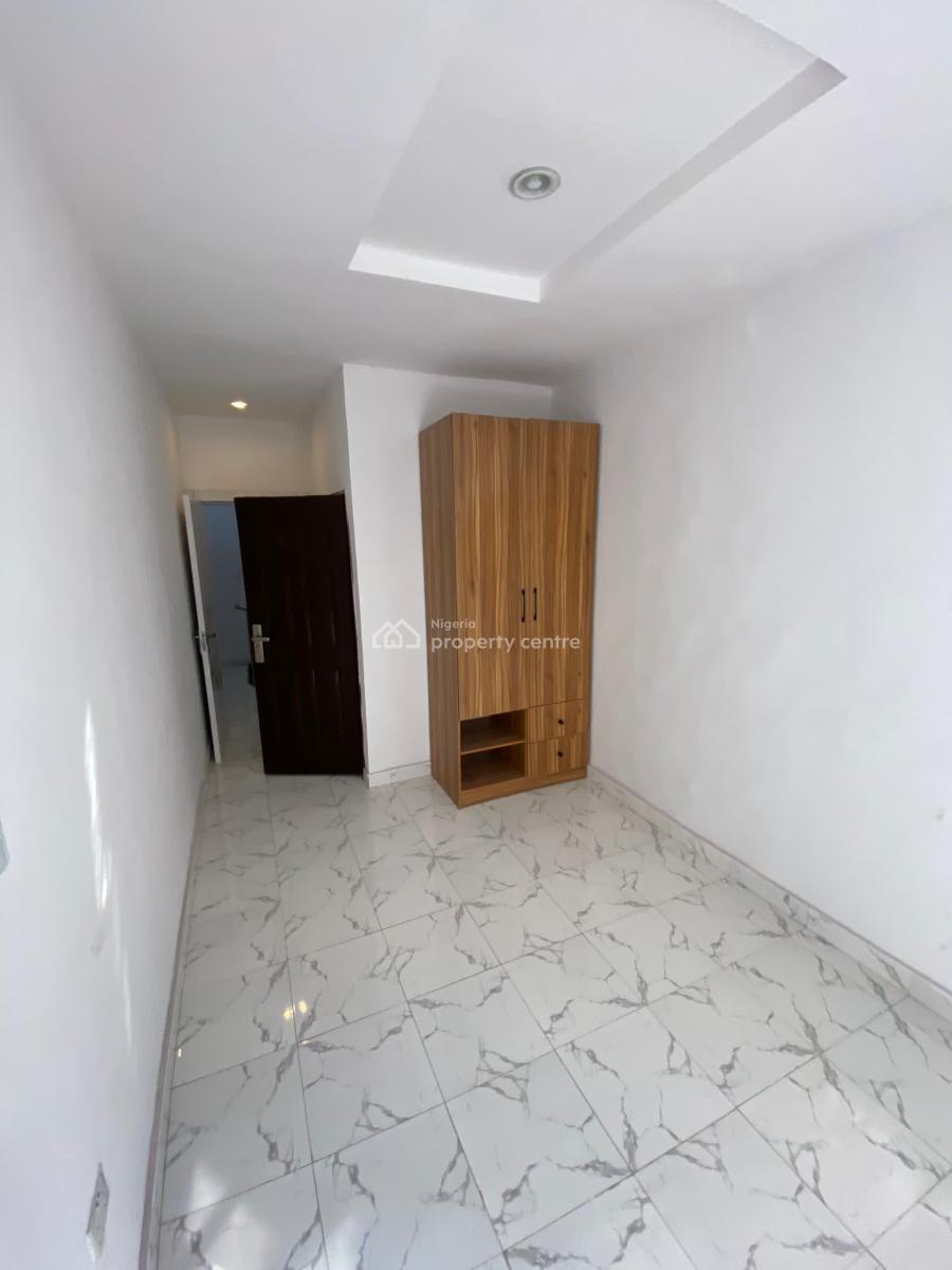 4 Bedroom Terrace Duplex  with Self Compound, Ikota, Lekki, Lagos, Terraced Duplex for Rent