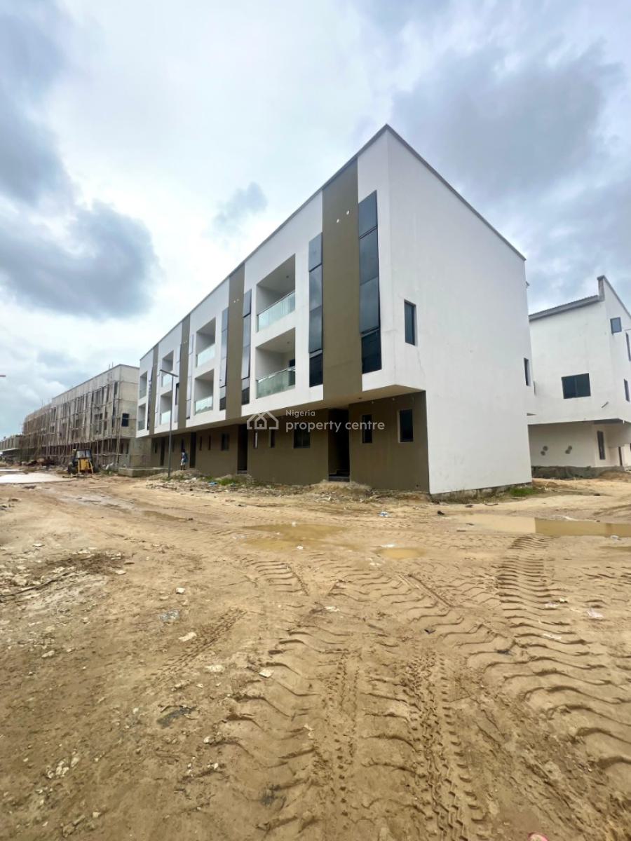 Well  Finished 4 Bedroom Terraced Duplex with Bq, Lekki Phase 1, Lekki, Lagos, Terraced Duplex for Sale