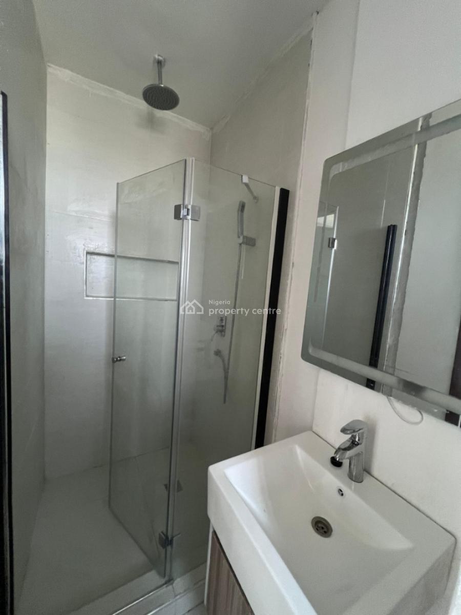 2 Bedroom Flat, Lekki Phase 1, Lekki, Lagos, Flat / Apartment for Rent
