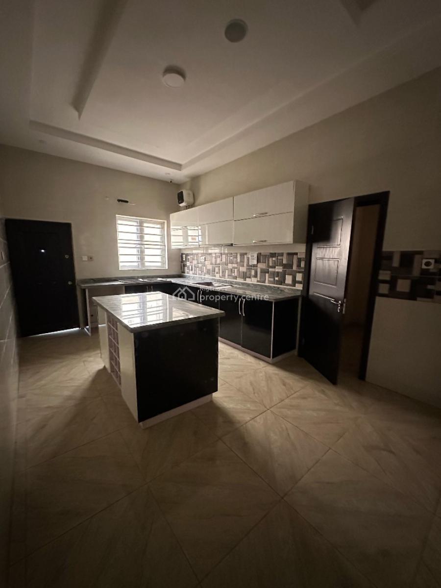 5 Bedroom Fully Detached Duplex with Bq, Ikota, Lekki, Lagos, Detached Duplex for Sale