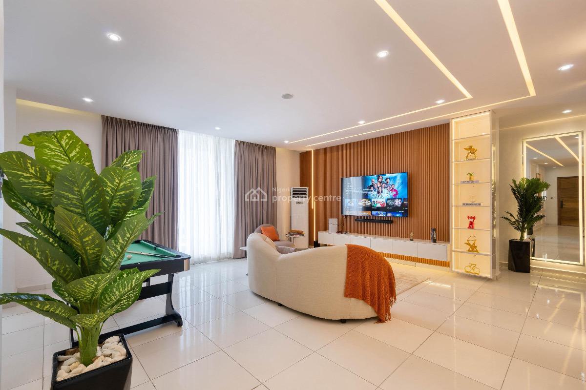 Luxury 2 Bedroom in a Nice Estate, Lekki Phase 1, Lekki, Lagos, Flat / Apartment Short Let