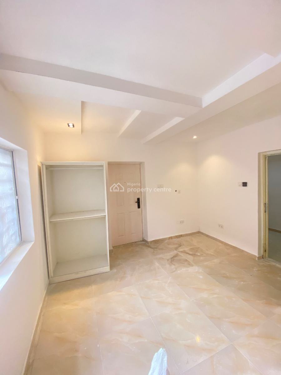 1bedroom, Off Wole Ariyo, Lekki Phase 1, Lekki, Lagos, Mini Flat (room and Parlour) for Rent