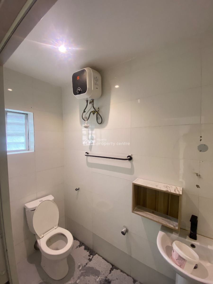 1bedroom, Off Wole Ariyo, Lekki Phase 1, Lekki, Lagos, Mini Flat (room and Parlour) for Rent