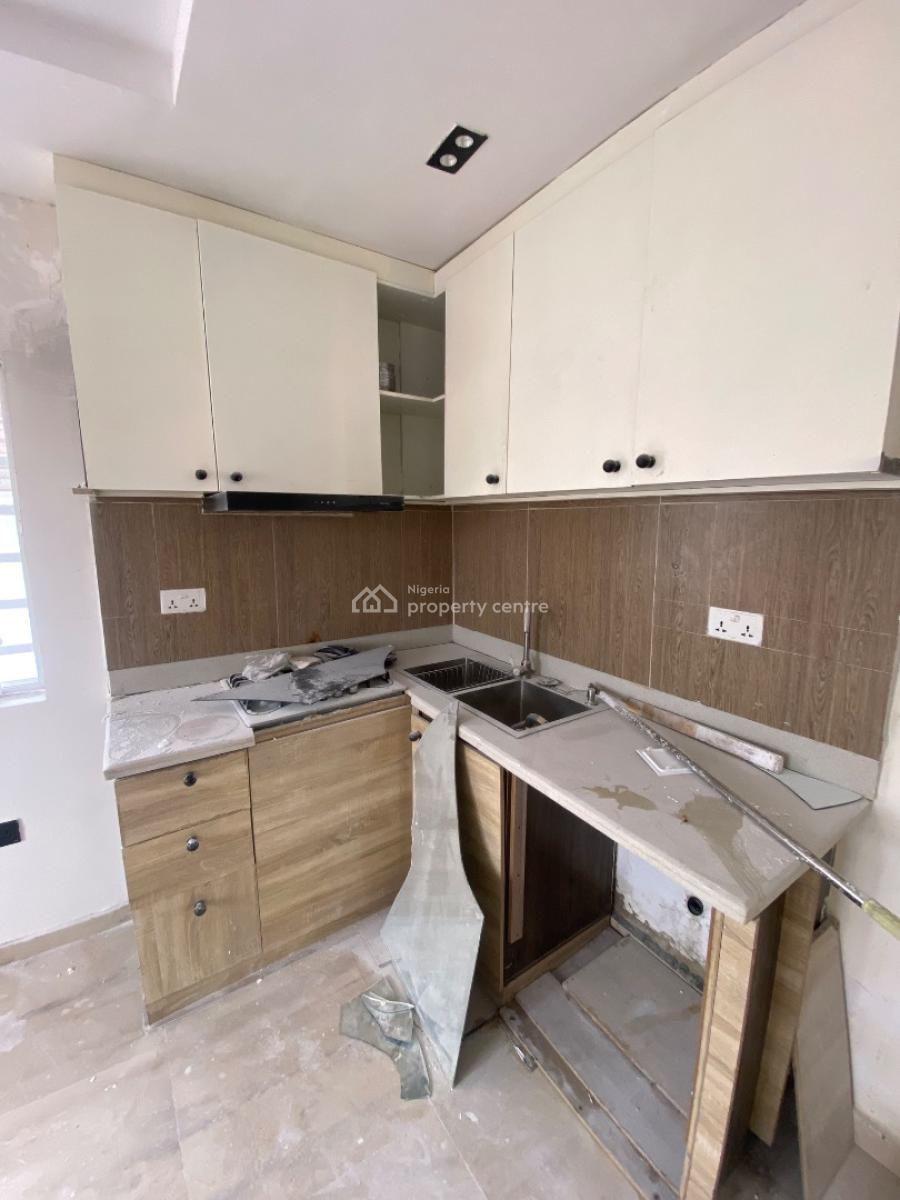 1bedroom, Off Wole Ariyo, Lekki Phase 1, Lekki, Lagos, Mini Flat (room and Parlour) for Rent