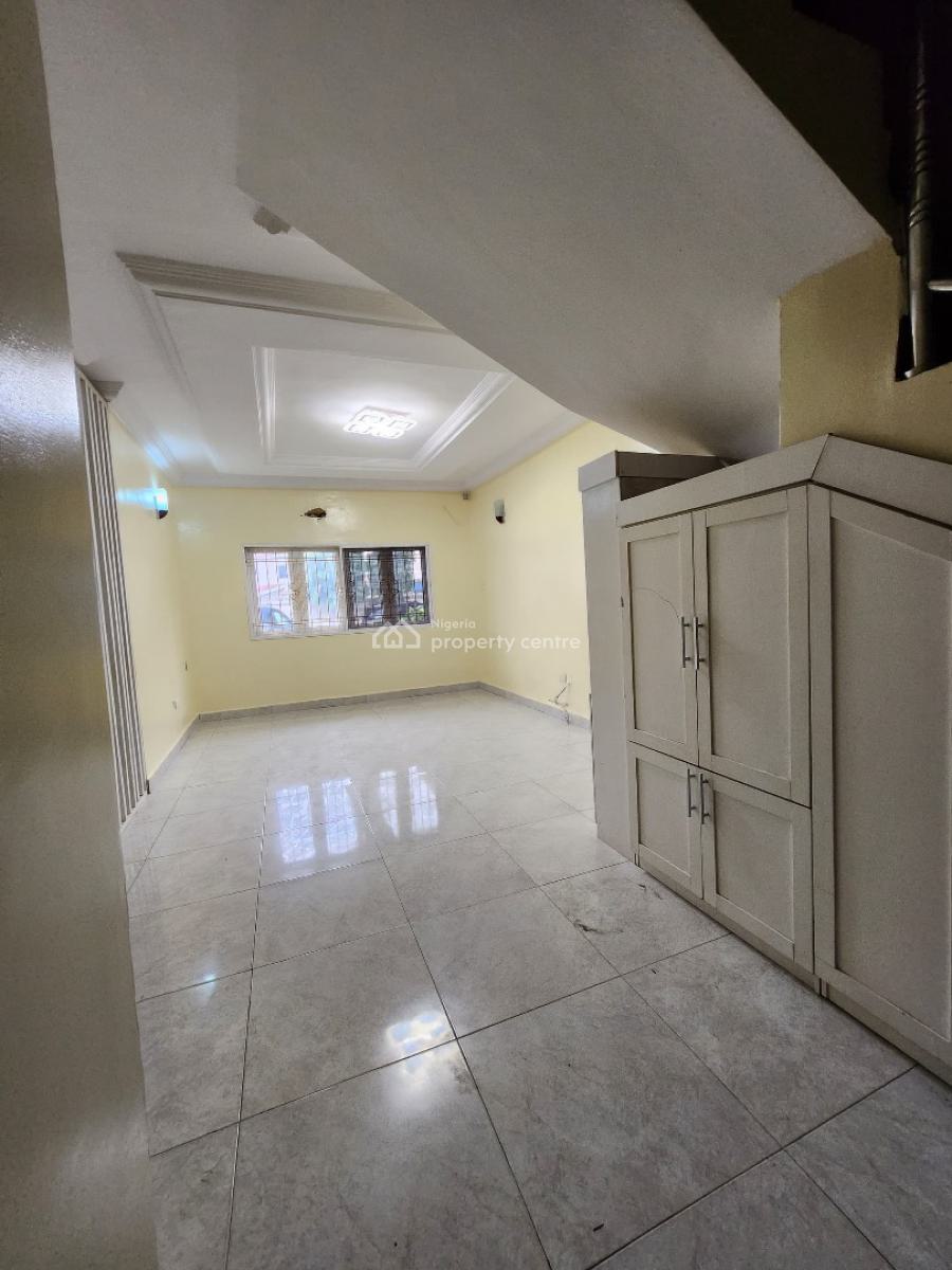 3-bedroom Terrace Duplex with Bq, Lekki Phase 1, Lekki, Lagos, Terraced Duplex for Rent