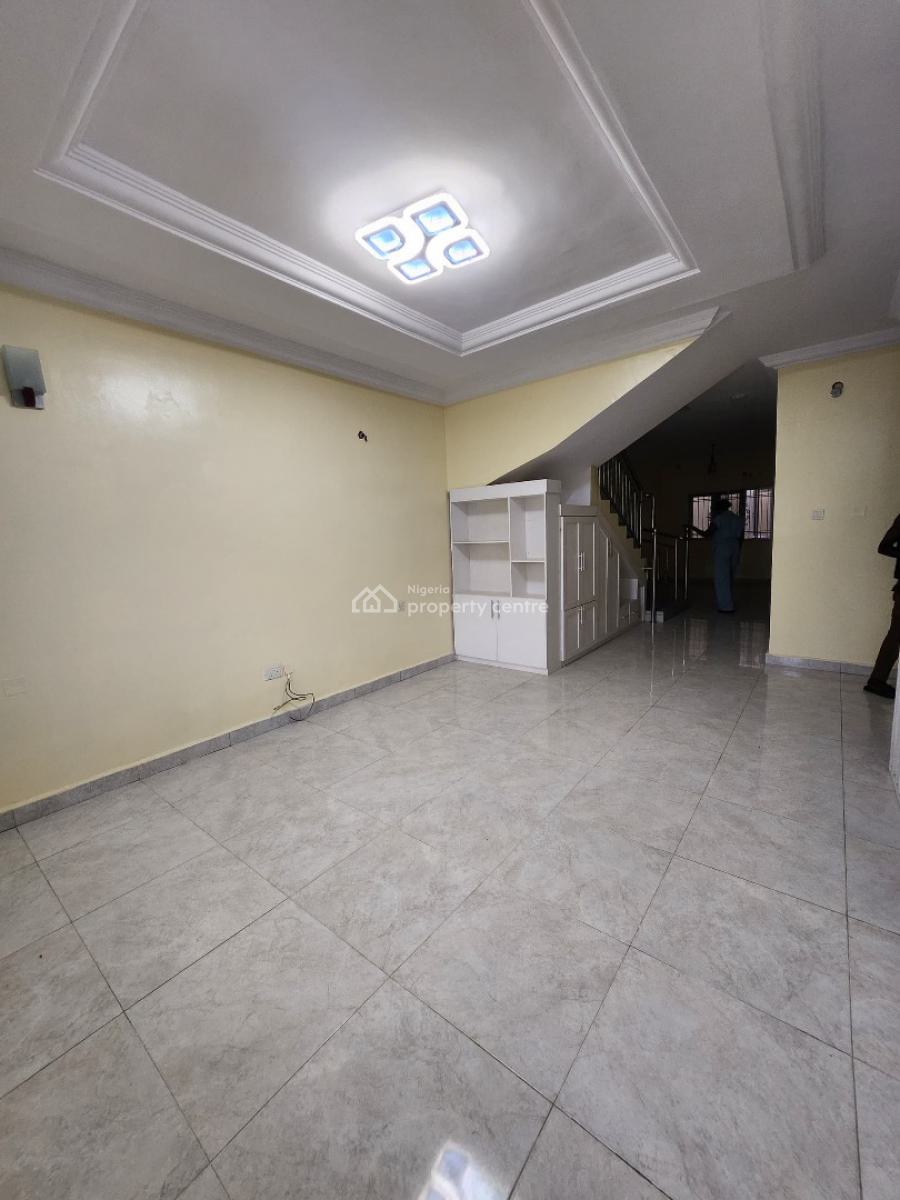 3-bedroom Terrace Duplex with Bq, Lekki Phase 1, Lekki, Lagos, Terraced Duplex for Rent
