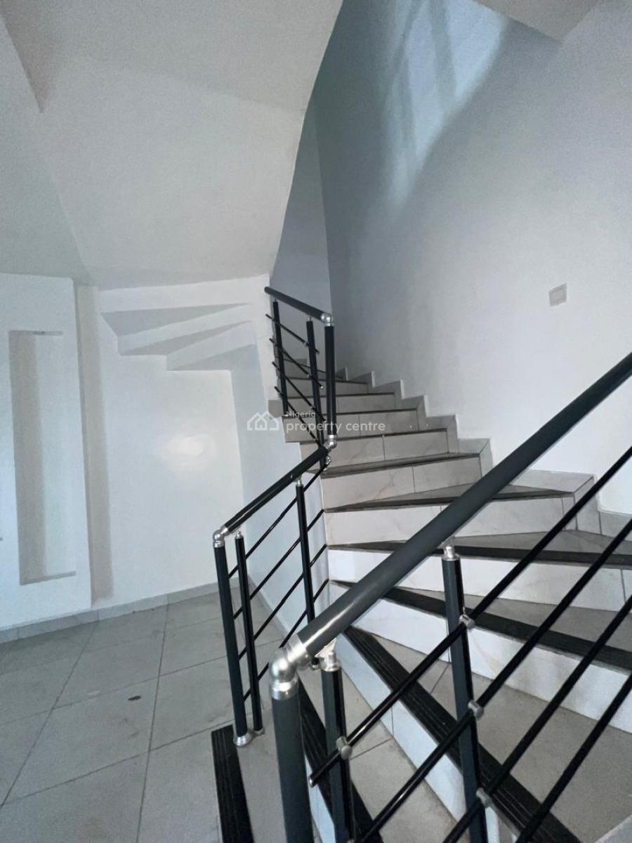 Clean Shared Apartment in 4 Bedroom Duplex, Orchid Road, Royal Pine Estate, Lekki, Lagos, Semi-detached Duplex for Rent