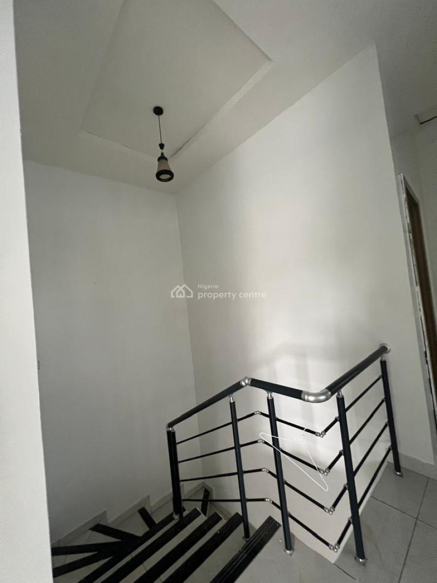 Clean Shared Apartment in 4 Bedroom Duplex, Orchid Road, Royal Pine Estate, Lekki, Lagos, Semi-detached Duplex for Rent
