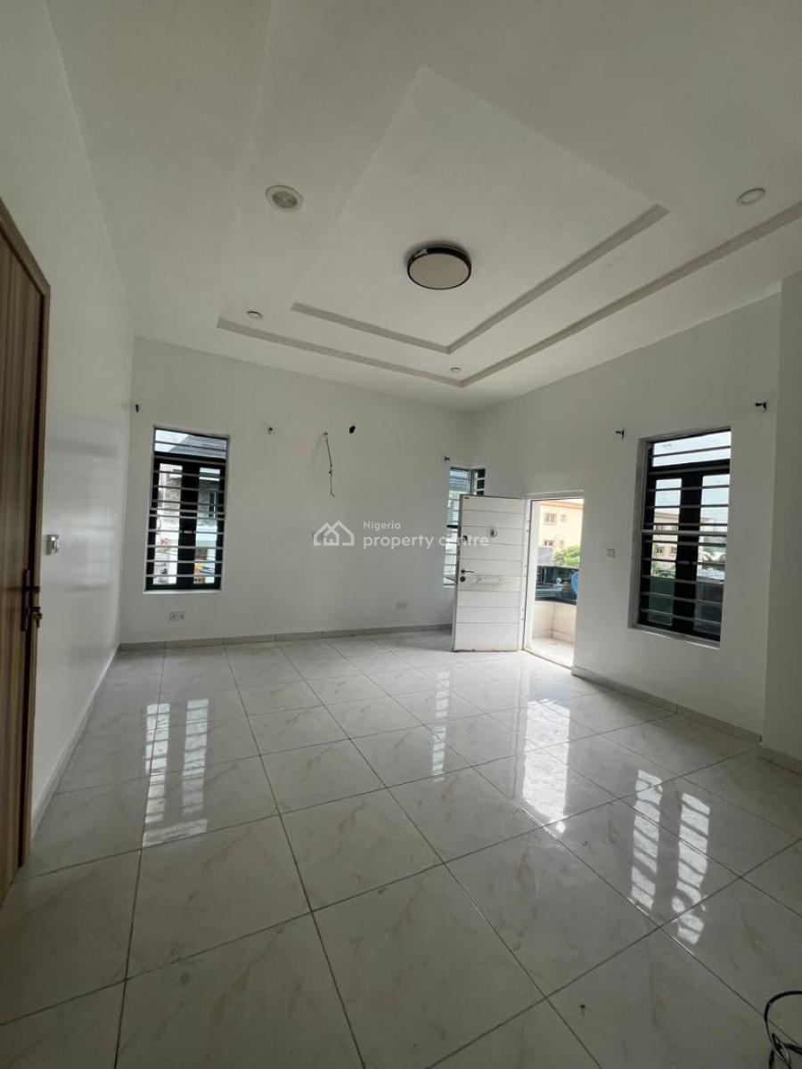 Clean Shared Apartment in 4 Bedroom Duplex, Orchid Road, Royal Pine Estate, Lekki, Lagos, Semi-detached Duplex for Rent